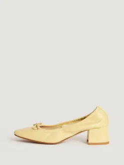 Rouje Shoes<NICOISE Pumps CUIR SABLE