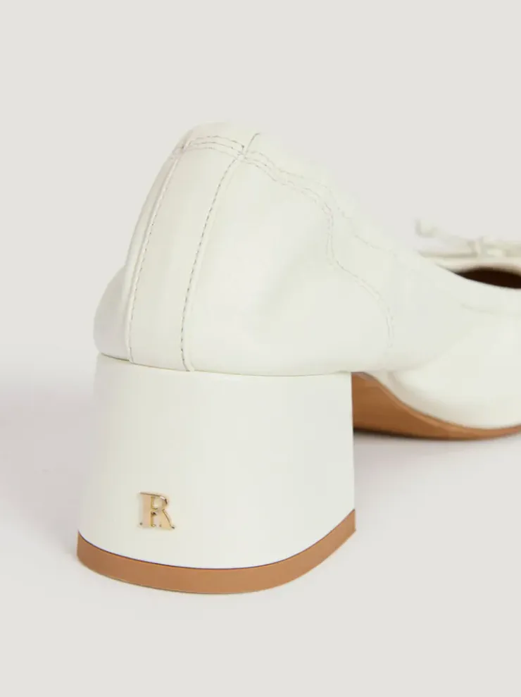 Rouje Shoes<NICOISE pumps Cuir Blanc